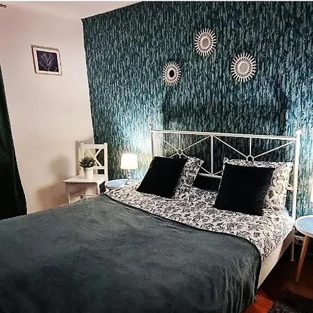 Center Nr 5 * Braşov